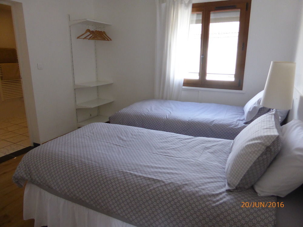 Bed and Breakfast Bedbreakfastbikespyrenees Loubieres Экстерьер фото